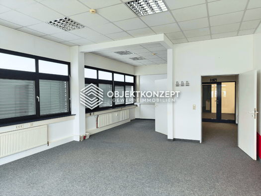 Büro zur Miete provisionsfrei 3.700 € 370 m² Bürofläche teilbar ab 184 m² Plieningen Stuttgart 70599