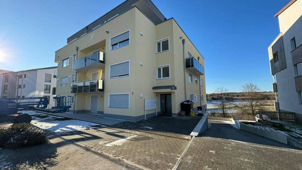 Wohnung zur Miete 700 € 2 Zimmer 60 m² 2. Geschoss frei ab 01.05.2026 Lauchheim 73466