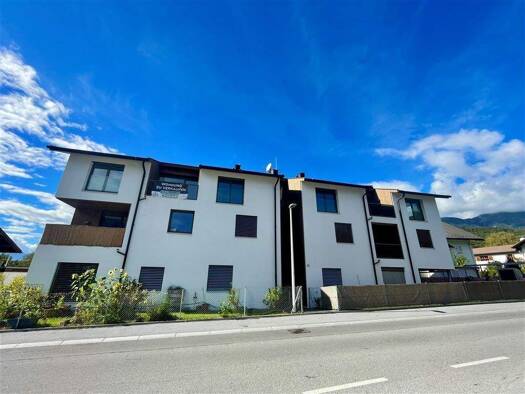 Penthouse zum Kauf - Erstbezug 299.000 € 2 Zimmer 48,5 m² 2. Geschoss frei ab sofort Lente 32, Top 9 Mötz 6423