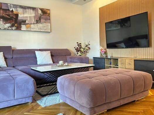 Mehrfamilienhaus zum Kauf 429.000 € 8 Zimmer 210 m² 234 m² Grundstück Altheim 4950