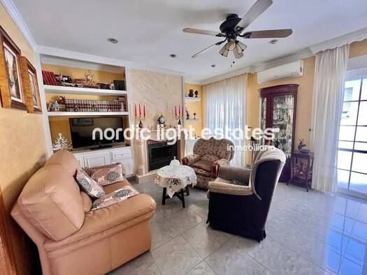 Wohnung zum Kauf 240.000 € 5 Zimmer 163 m² EG Torrox 29770