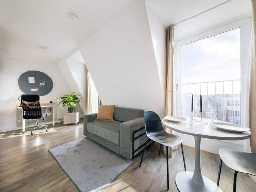Studio zur Miete 1.239 € 1 Zimmer 32 m² frei ab sofort Köpenicker Straße 43 Mitte Berlin 10179