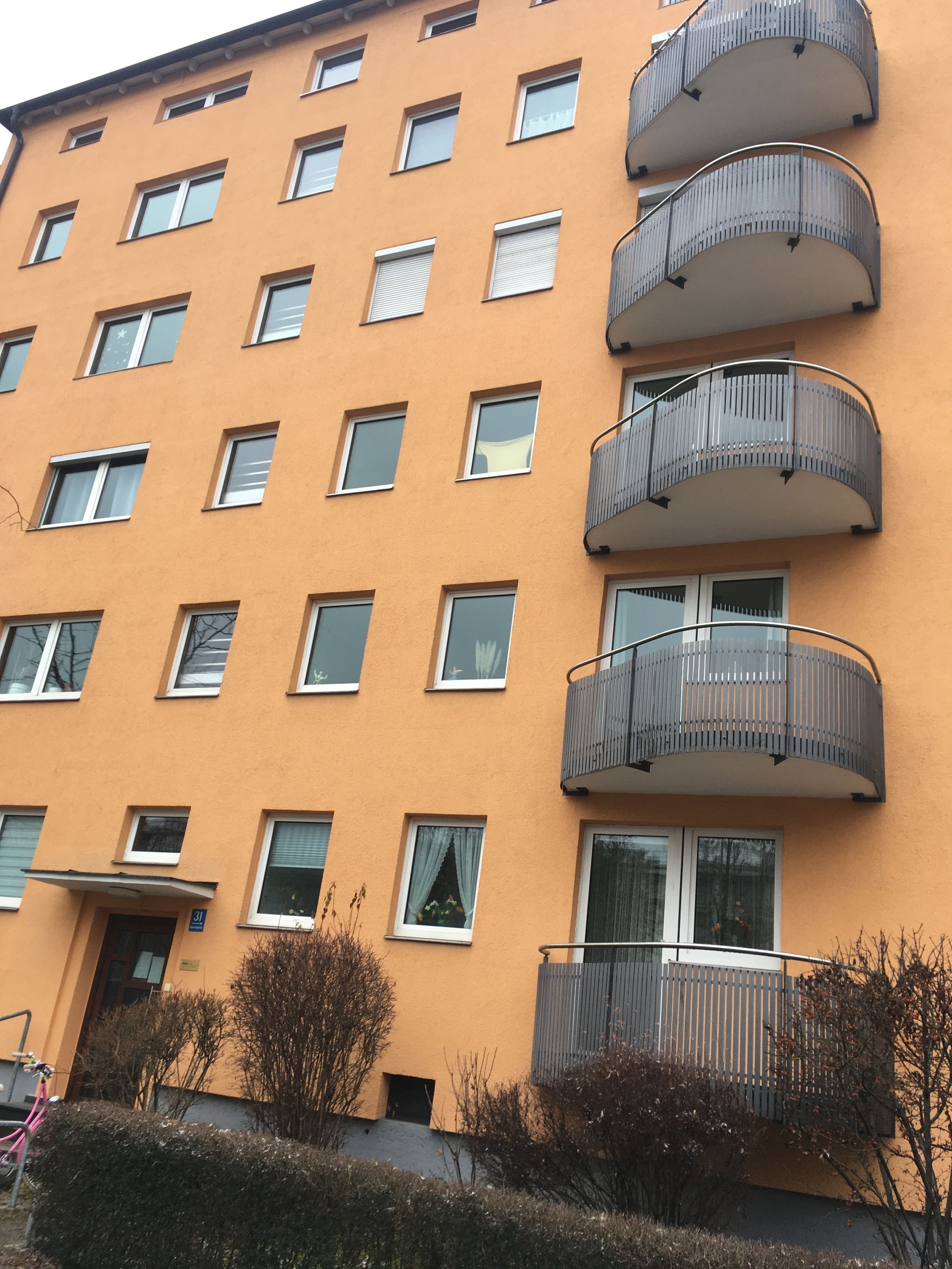 Wohnung zur Miete 890 € 37 m²<br/>Wohnfläche 2.<br/>Geschoss 15.01.2025<br/>Verfügbarkeit Richard-Strauß-Str. 31 Altaubing München 81241