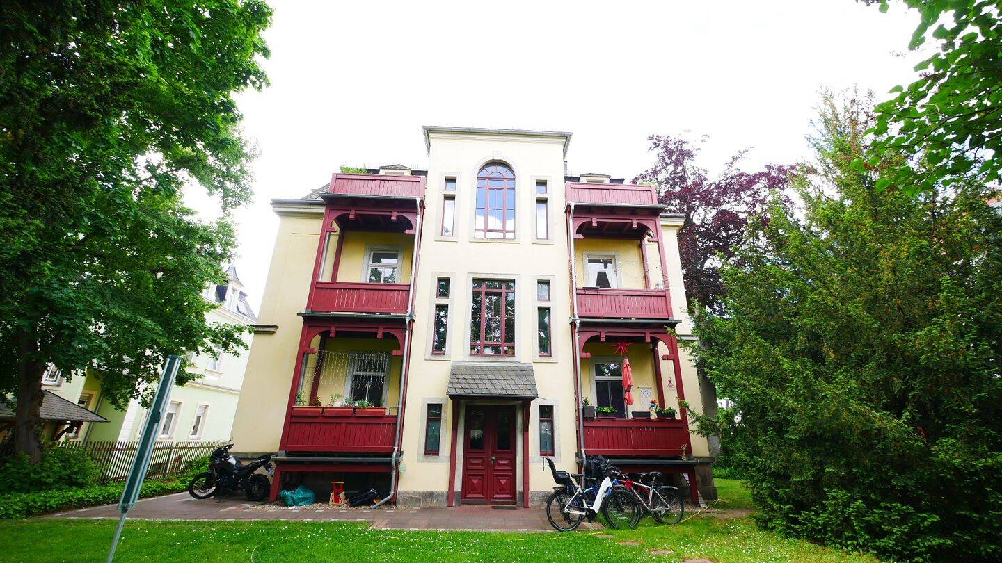 Property thumbnail 2