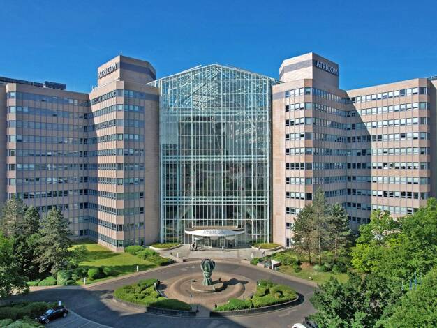 Bürogebäude zur Miete provisionsfrei 14,50 € 6.235,8 m² Bürofläche teilbar von 199,3 m² bis 1.369,8 m² Lyoner Straße 15 Schwanheim Frankfurt am Main 60528