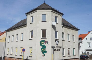 Mehrfamilienhaus zum Kauf 240.000 € 9 Zimmer 233,5 m² 450 m² Grundstück Oberplanitz 572 Zwickau 08064