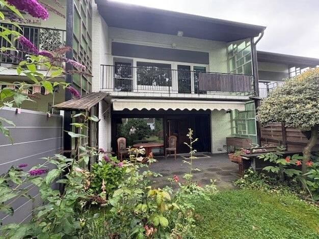 Reihenmittelhaus zum Kauf - Erstbezug provisionsfrei 395.000 € 7 Zimmer 113,8 m² 225 m² Grundstück Brahmsweg 9 Garstedt Norderstedt 22848