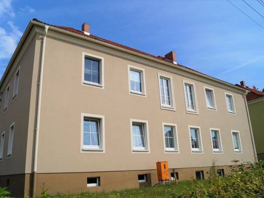 Wohnung zur Miete 420 € 3 Zimmer 64,7 m² EG frei ab sofort Hohe Straße 15 Pößneck,Stadt Pößneck 07381