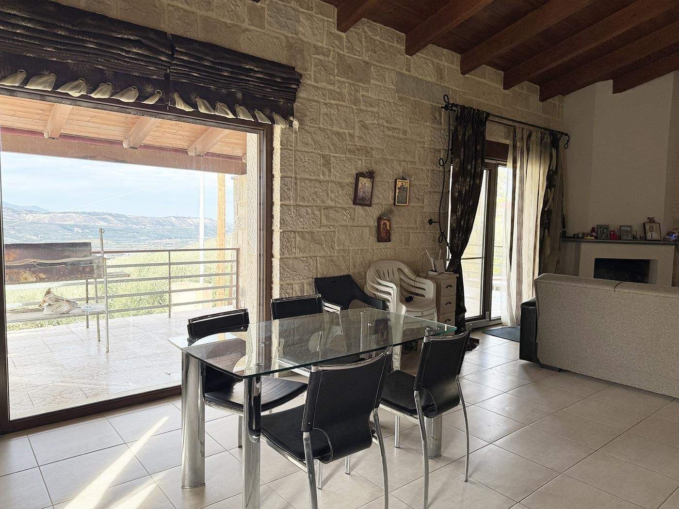 Immobilie in Schwaikheim - Aus Stein errichtetes Landgut - Bild 4