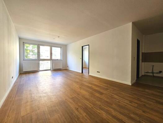 Wohnung zur Miete 540 € 3 Zimmer 73,7 m² 1. Geschoss frei ab sofort Rosa-Luxemburg-Str. 14 Waren Waren (Müritz) 17192