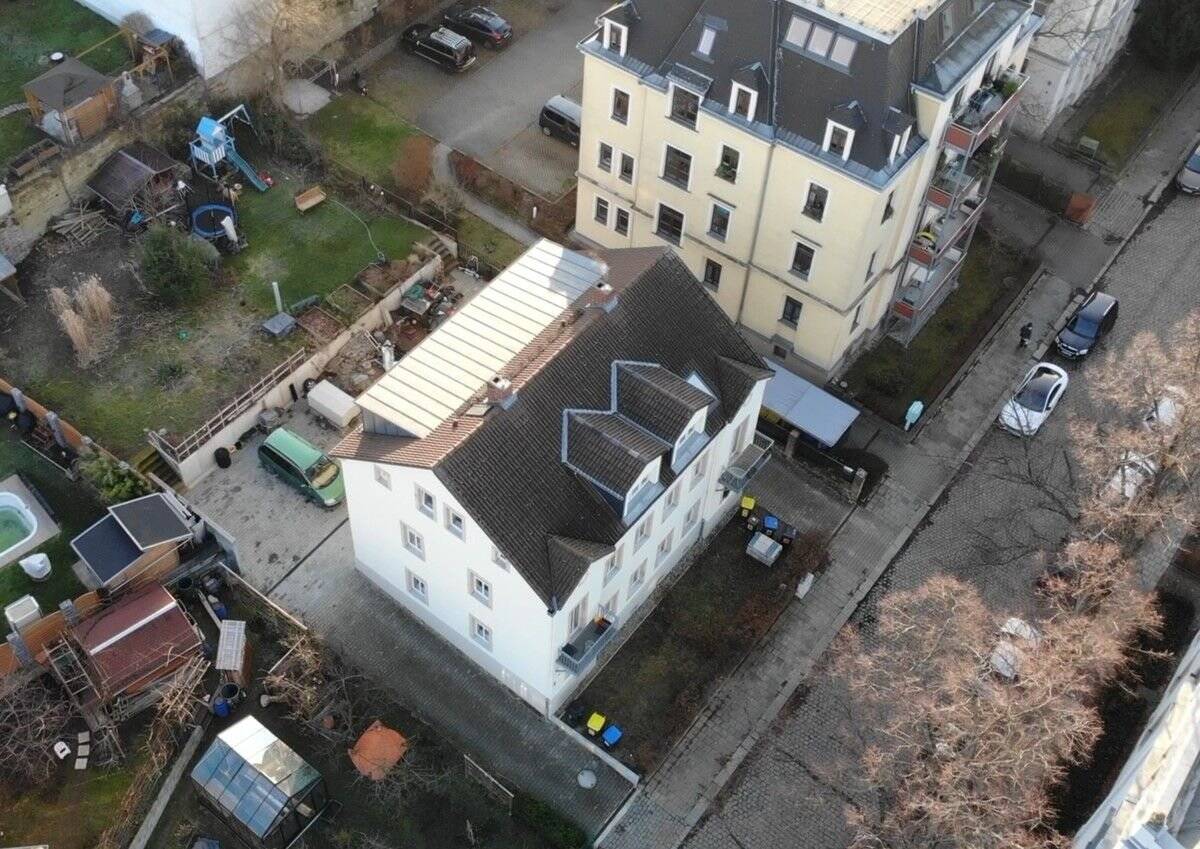 Property thumbnail 9