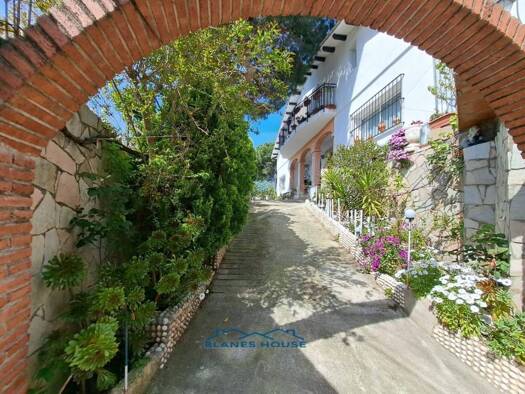 Villa zum Kauf 345.000 € 6 Zimmer 185 m² 732 m² Grundstück Tierno Galvan 0 Tordera 08490