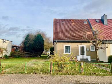 Doppelhaushälfte zum Kauf 199.000 € 3 Zimmer 70 m² 831 m² Grundstück Kalkhorst Kalkhorst 23942