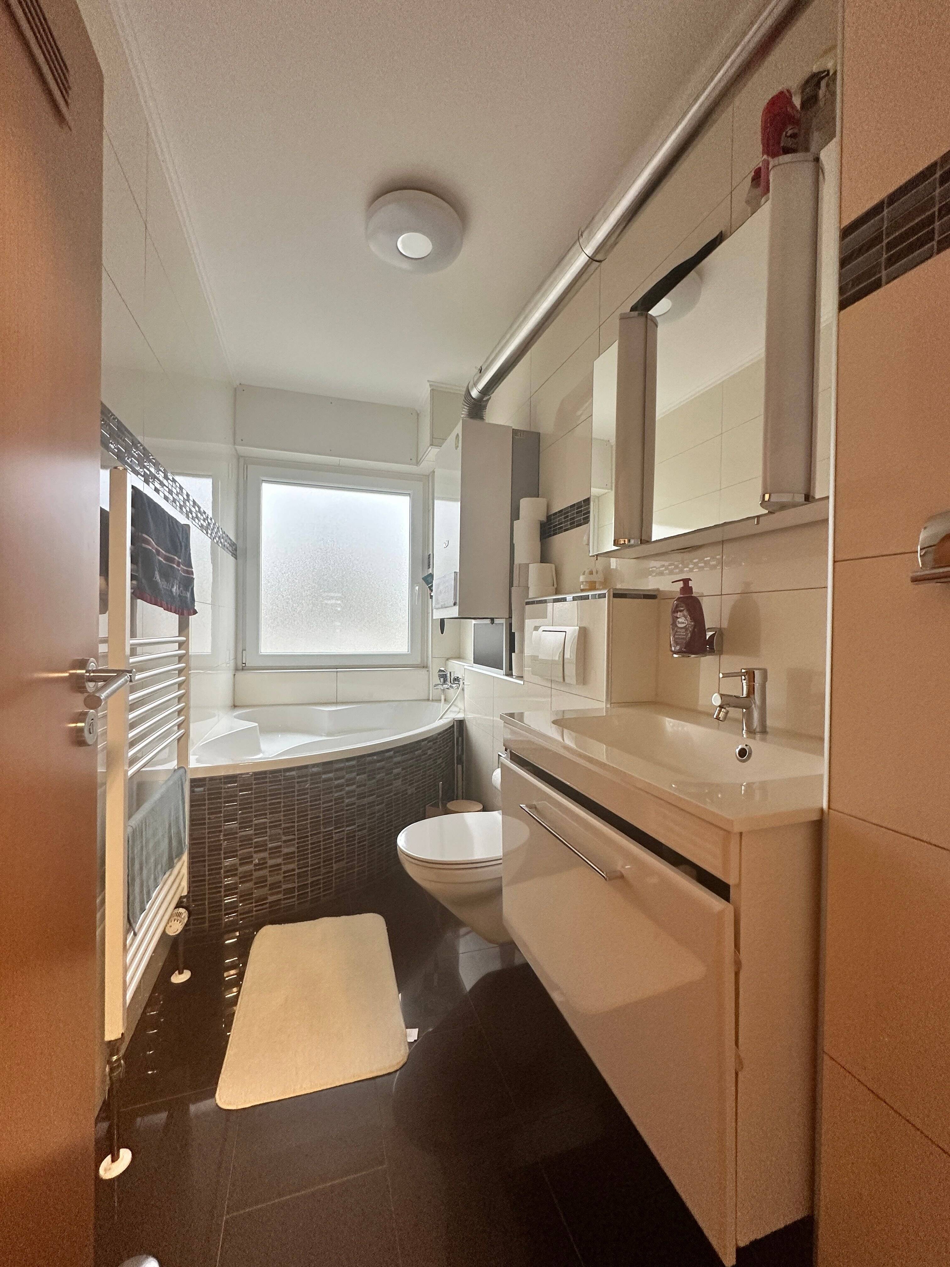 Property thumbnail 9