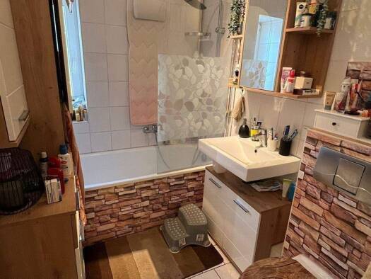 Wohnung zum Kauf 209.484 € 4 Zimmer 94 m² 1. Geschoss Stauffenbergallee Krämpfervorstadt Erfurt 99085