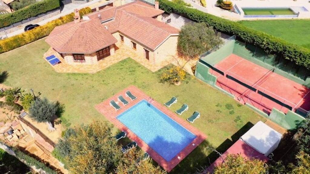 Einfamilienhaus zum Kauf 1.300.000 € 5 Zimmer 340 m² 2.000 m² Grundstück Sant andreu de llavaneres 08382