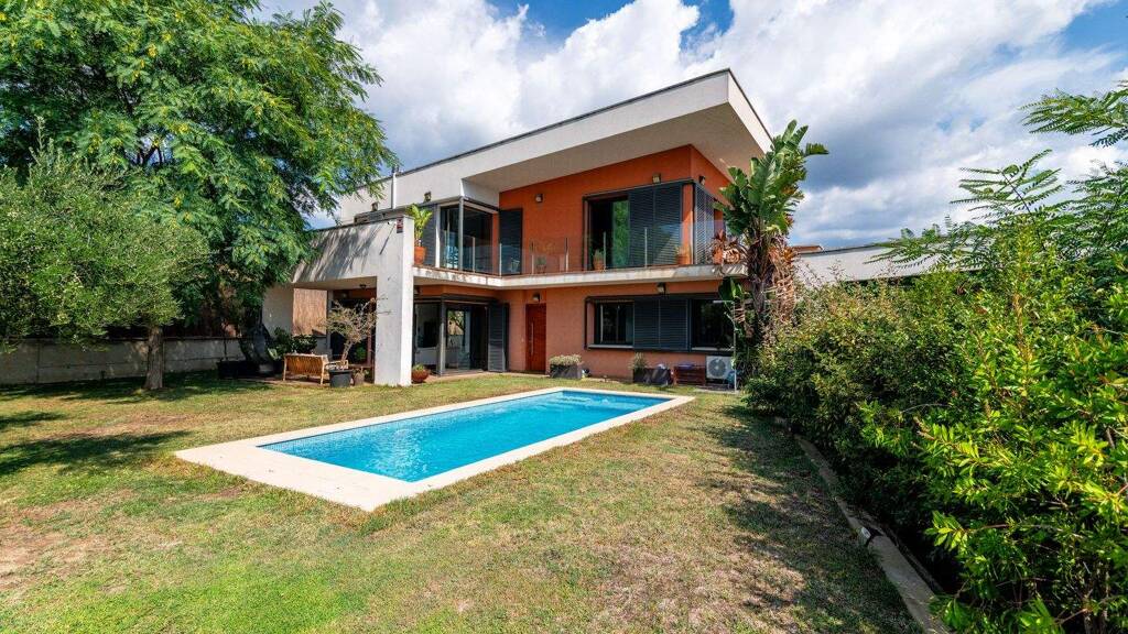 Einfamilienhaus zum Kauf provisionsfrei 850.000 € 6 Zimmer 340 m² 520 m² Grundstück Mataró 08304