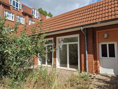 Terrassenwohnung zur Miete 519 € 3 Zimmer 75,6 m² 1. Geschoss Helmstedter Straße 32 Wormser Platz Magdeburg 39112