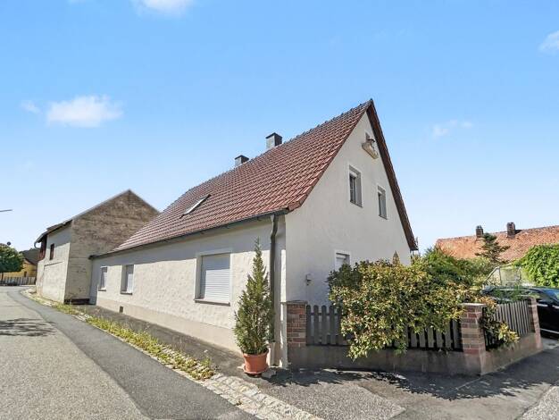 Einfamilienhaus zum Kauf 199.000 € 7 Zimmer 120 m² 401 m² Grundstück Freihung Freihung 92271