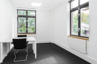 Bürofläche zur Miete provisionsfrei 379 € 50 m² Bürofläche teilbar von 10 m² bis 50 m² Berliner Straße 300 Offenbach am Main Offenbach am Main 63065