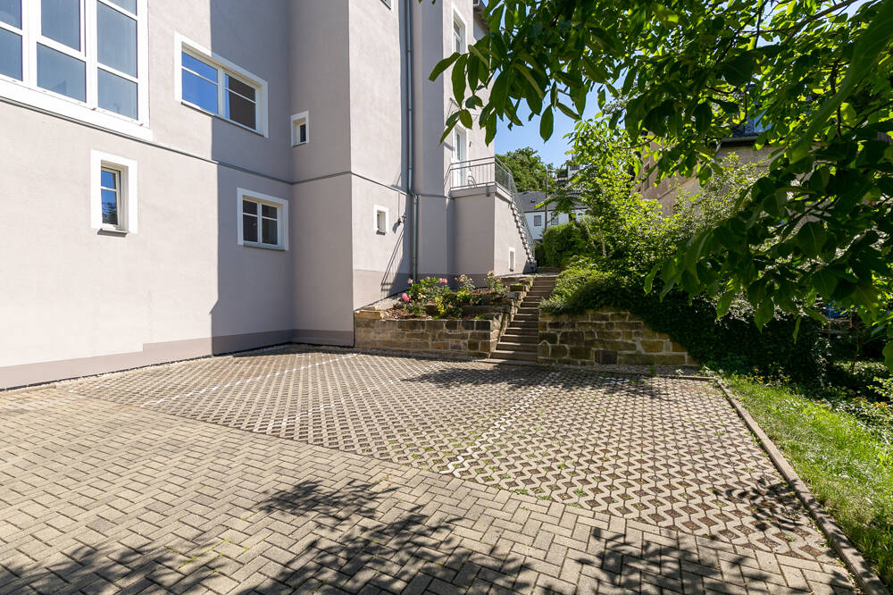 Property thumbnail 6