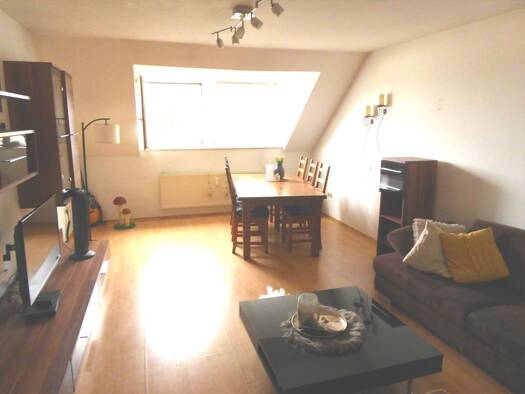 Wohnung zur Miete 700 € 3 Zimmer 77 m² 2. Geschoss Essenbach Essenbach 84051