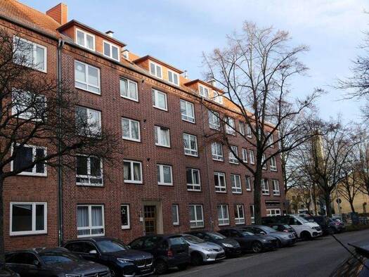 Mehrfamilienhaus zum Kauf als Kapitalanlage geeignet 3.700.000 € 1.172 m² 940 m² Grundstück Barmbek-Süd Hamburg 22081