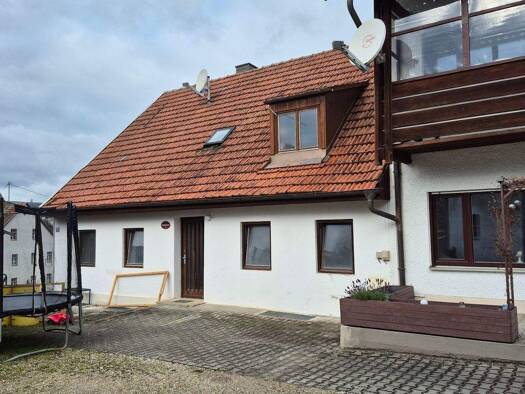 Doppelhaushälfte zum Kauf 214.000 € 100 m² 295 m² Grundstück frei ab sofort Ludwigstraße 55 Scheyern 85298