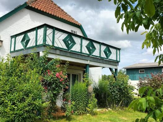 Doppelhaushälfte zur Miete 850 € 3 Zimmer 120 m² frei ab sofort Groß Gievitz Peenehagen 17192
