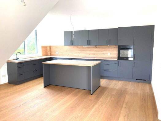 Wohnung zur Miete 1.990 € 4 Zimmer 204 m² Wisseler Str. 10 Böckels PETERSBERG BÖCKELS 36100