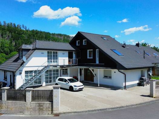 Mehrfamilienhaus zum Kauf 849.000 € 15 Zimmer 256 m² 1.504 m² Grundstück Gummersbach 51645