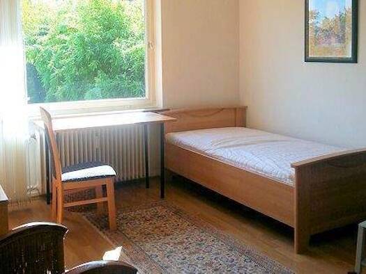 WG-Zimmer zur Miete Wohnen auf Zeit 795 € 20 m² 1. Geschoss frei ab sofort Muffendorf Bonn 53177