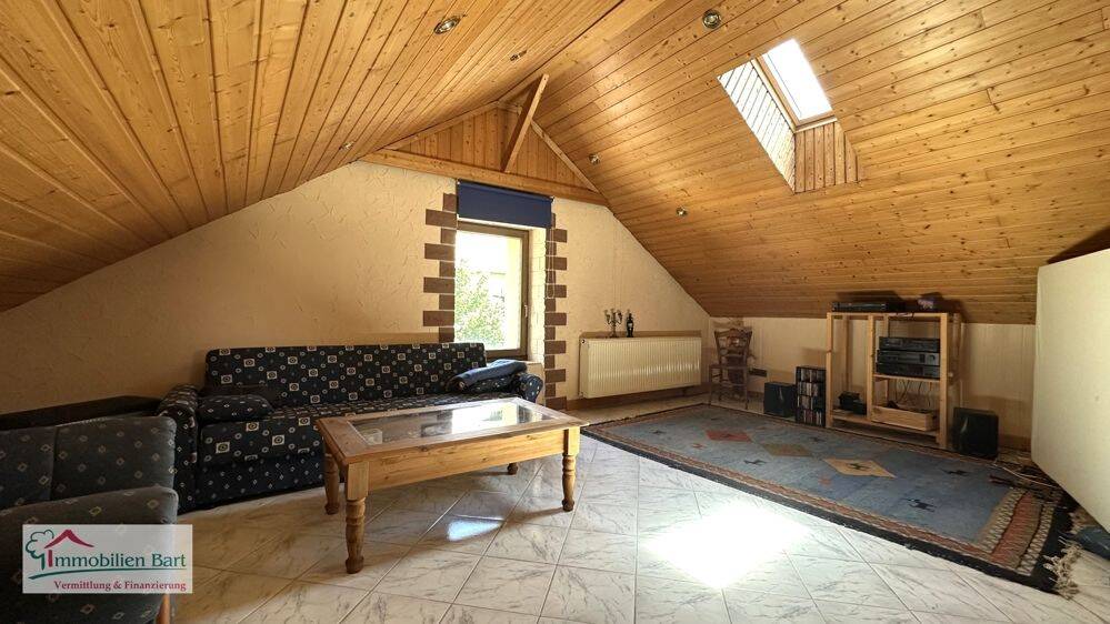 Einfamilienhaus zum Kauf - Mehr