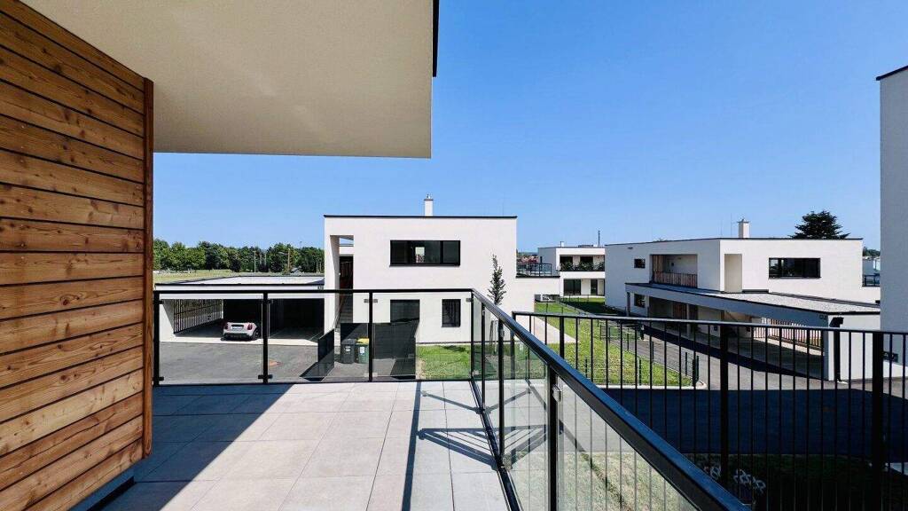 Wohnung zum Kauf - Erstbezug 449.000 € 3 Zimmer EG frei ab sofort Salfeldstraße 49 Straßgang Graz,16.Bez.:Straßgang 8054