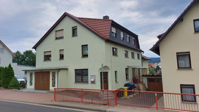 Haus zum Kauf 285.000 € 250 m²<br/>Wohnfläche 558 m²<br/>Grundstück Langenfeld Bad Salzungen 36433