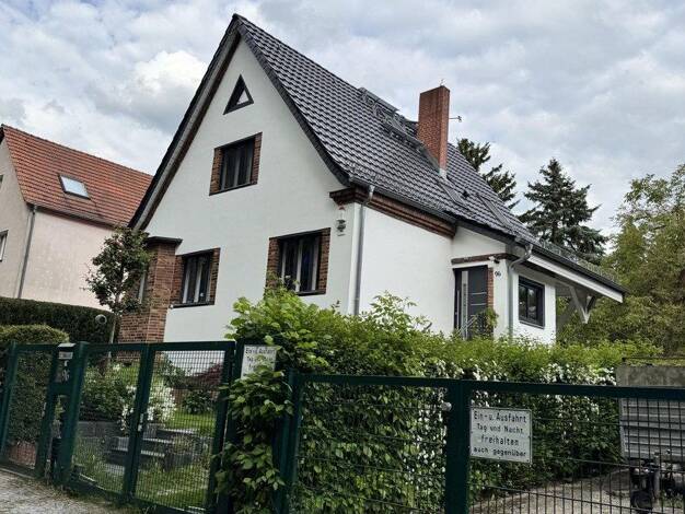 Einfamilienhaus zur Miete 3.250 € 8 Zimmer 215 m² 717 m² Grundstück frei ab 01.01.2027 Zehntwerderweg 96 Waidmannslust Berlin 13469