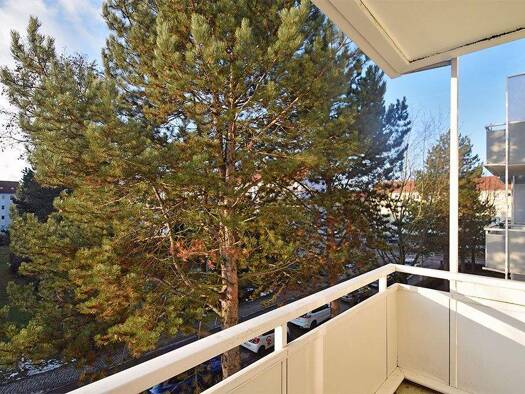 Wohnung zur Miete 420 € 3 Zimmer 60 m² 3. Geschoss frei ab sofort Paul-Suhr-Straße 49b Südstadt Halle (Saale) 06130