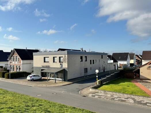 Immobilie zum Kauf 385.000 € 6 Zimmer 237 m² 998 m² Grundstück Kirchhammelwarden Brake 26919