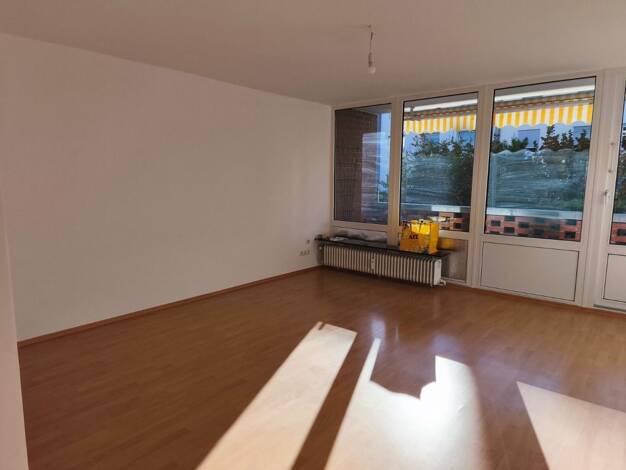 Wohnung zum Kauf 299.000 € 2,5 Zimmer 62 m² 1. Geschoss Germering 882110