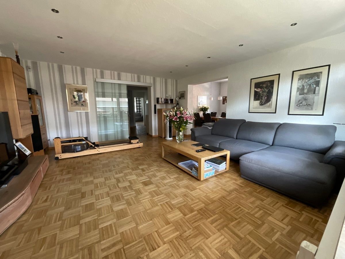 Wohnung zum Kauf 520.000 € 3 Zimmer 92 m²<br/>Wohnfläche 1.<br/>Geschoss 01.01.2026<br/>Verfügbarkeit Grimlinghausen Neuss 41468