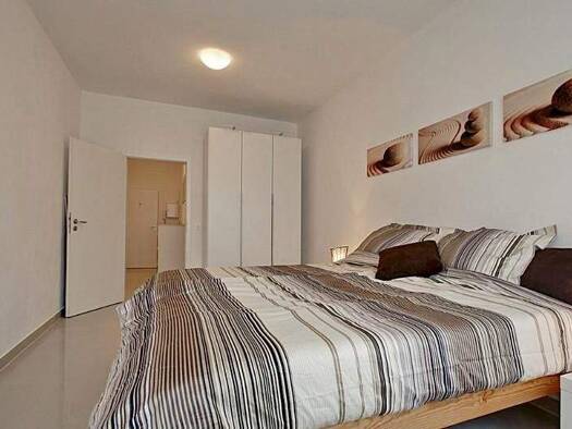 Studio zur Miete 500 € 2 Zimmer 65 m² Max-Planck-Straße 1 Uerdingen Krefeld 47829