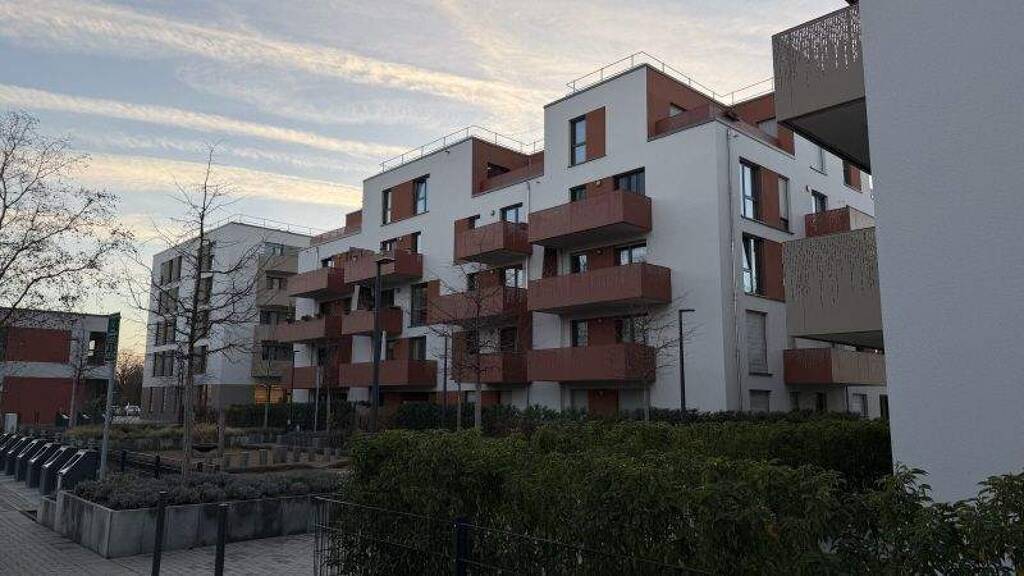 Wohnung zur Miete 1.453 € 3 Zimmer 93 m² 4. Geschoss Tannenbusch Bonn 53119