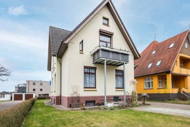 Villa zum Kauf 371.000 € 12 Zimmer 169 m² 742 m² Grundstück Bad Segeberg 23795