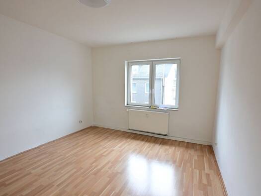 Wohnung zur Miete 400 € 2 Zimmer 46 m² Ückendorfer Straße 73 Ückendorf Gelsenkirchen 45886
