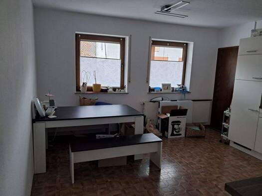 Wohnung zur Miete 435 € 2 Zimmer 70 m² frei ab sofort Julius-Echter-Straße 12 Stalldorf Riedenheim 97283