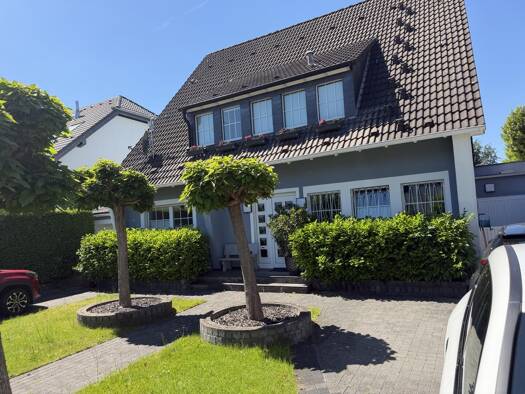 Mehrfamilienhaus zum Kauf 798.000 € 6 Zimmer 215,9 m² 768 m² Grundstück Tiefenbroich Ratingen 40880