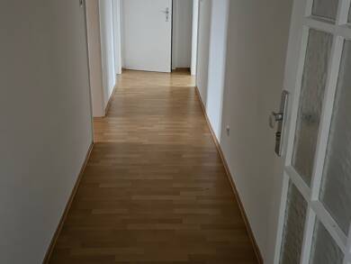 Wohnung zur Miete 600 € 2 Zimmer 72 m² Dachgeschoss, 3. Geschoss frei ab sofort Herrenwiesenstr. 30 Bad Mergentheim Bad Mergentheim 97980