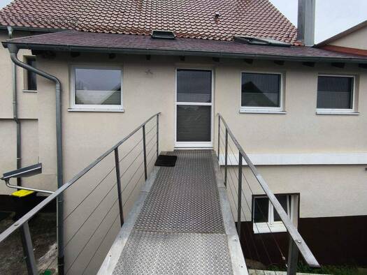 Einfamilienhaus zum Kauf 395.000 € 9 Zimmer 200 m² 850 m² Grundstück frei ab sofort Sulzbach Billigheim 74842
