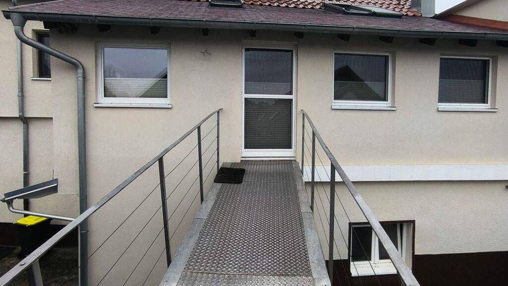 Einfamilienhaus zum Kauf 395.000 € 9 Zimmer 200 m² 850 m² Grundstück frei ab sofort Sulzbach Billigheim 74842