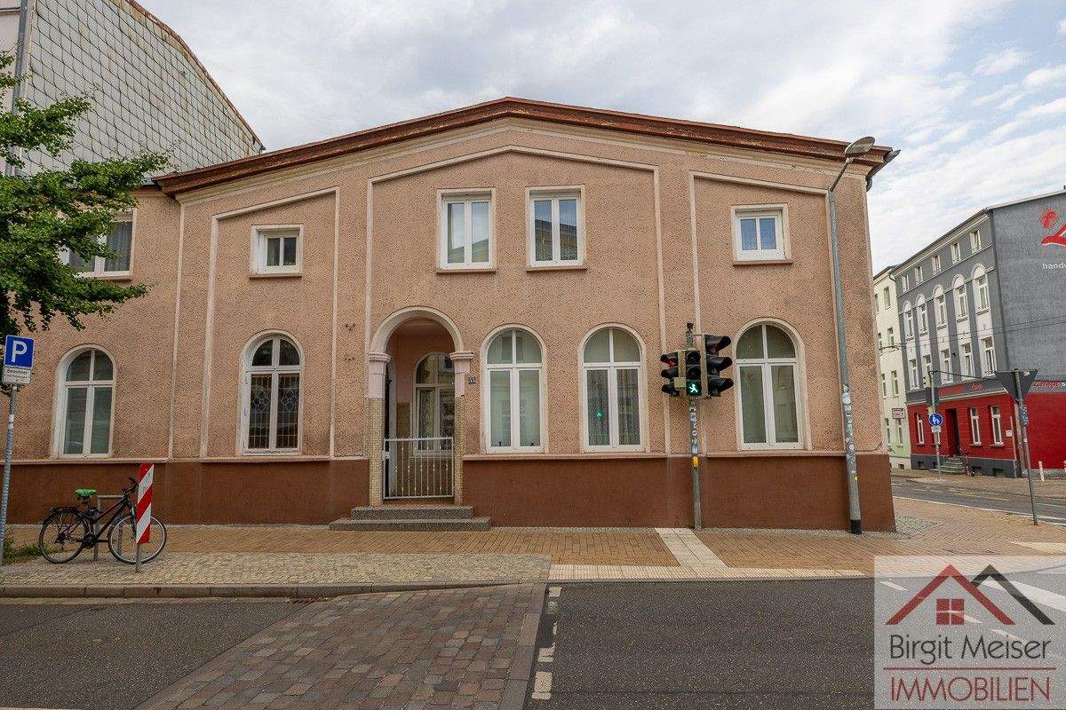 Charmantes Stadthaus mit Potenzial - Stadtmitte * mit Nebengelass, Garage und Innenhof